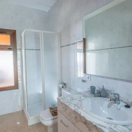 Bonilla Con Piscina Climatizada Y Jacuzzi *